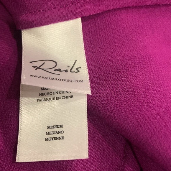 NWOT Rails Kaleen Ruched Funnel Neck Top Size Medium - Picture 11 of 12